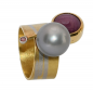 Preview: Ring aus Gold mit Platin, Sternrubin, Tahitiperle und Brillant
