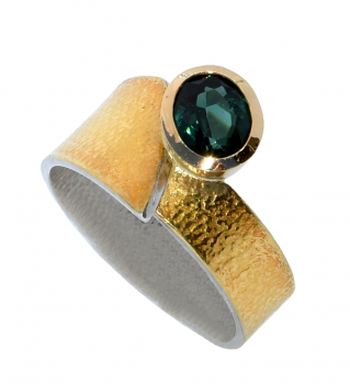 Ring aus Silber-Feingold mit Turmalin