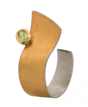 Ring "Gold and Green" aus Silber-Feingold mit Chrysoberyll