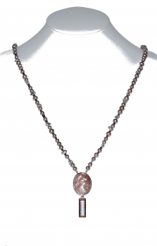 Halskette aus Süßwasserperlen, Akoya-Keshiperlen, Granat, Süßwasserperl-Gemme, Amethyst, Platin und Rotgold