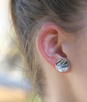 Ohrstecker aus Silber-Palladium mit Akoyaperle