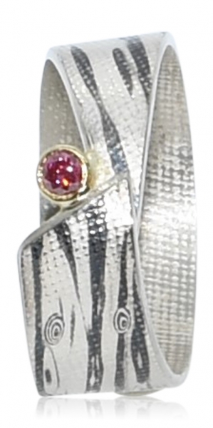 Ring aus Silber-Palladium mit Roségold und pinkfarbenem Brillant