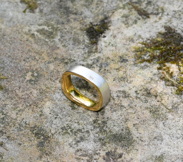 Ring aus Silber mit Feingold-Vergoldung und Diamant-Princess
