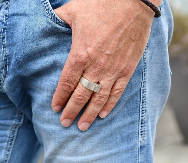 Herrenring Silber-Palladium mit Diamant