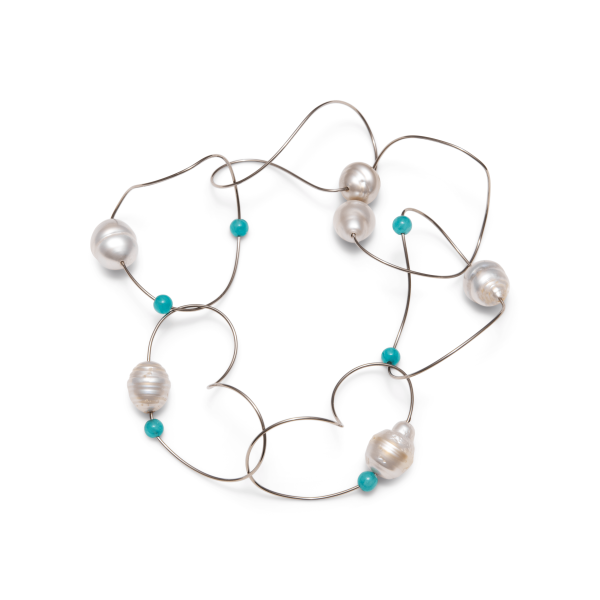 Armschmuck aus Stahl mit Fluorit und Südseeperlen
